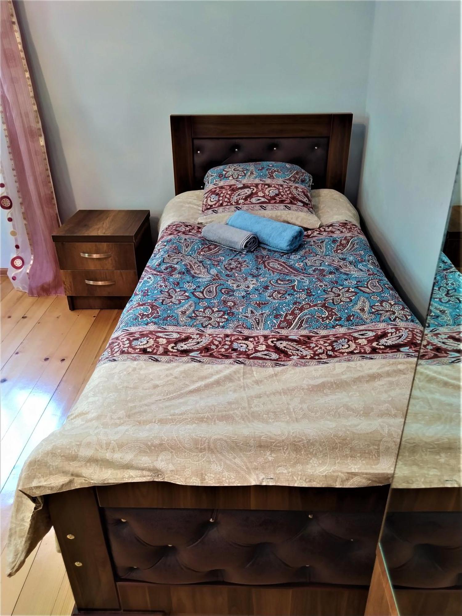 Gujejiani Guest House メスティア エクステリア 写真