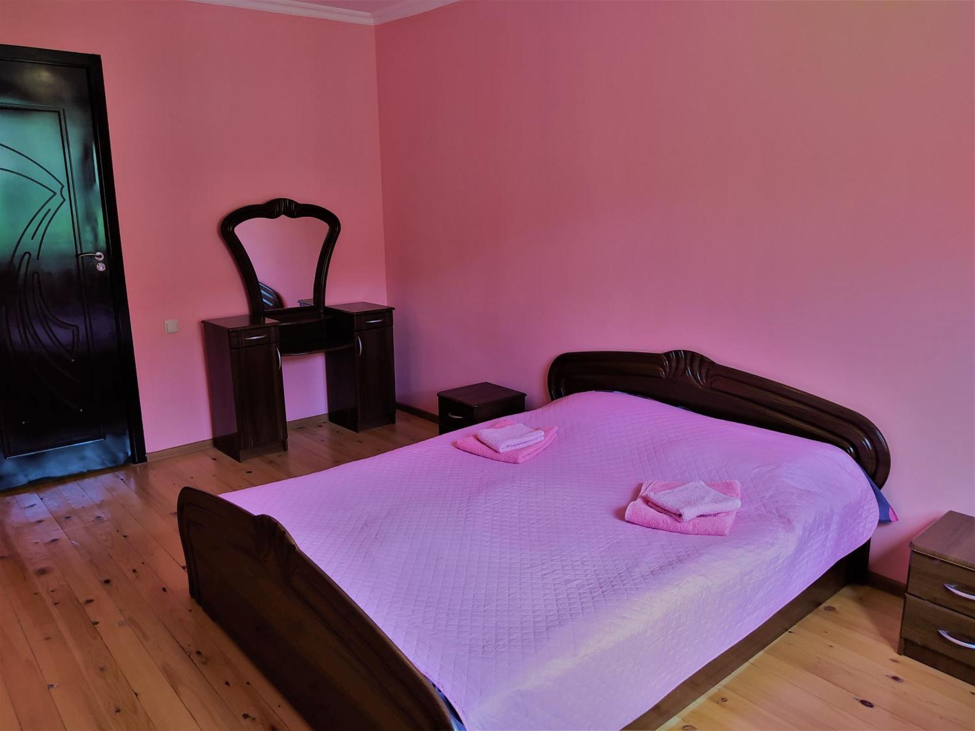 Gujejiani Guest House メスティア エクステリア 写真